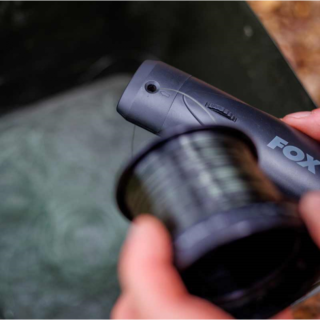 Уред за премахване на влакно от шпула Fox Line Braid Stripper | TRIBAL-FISHING.com